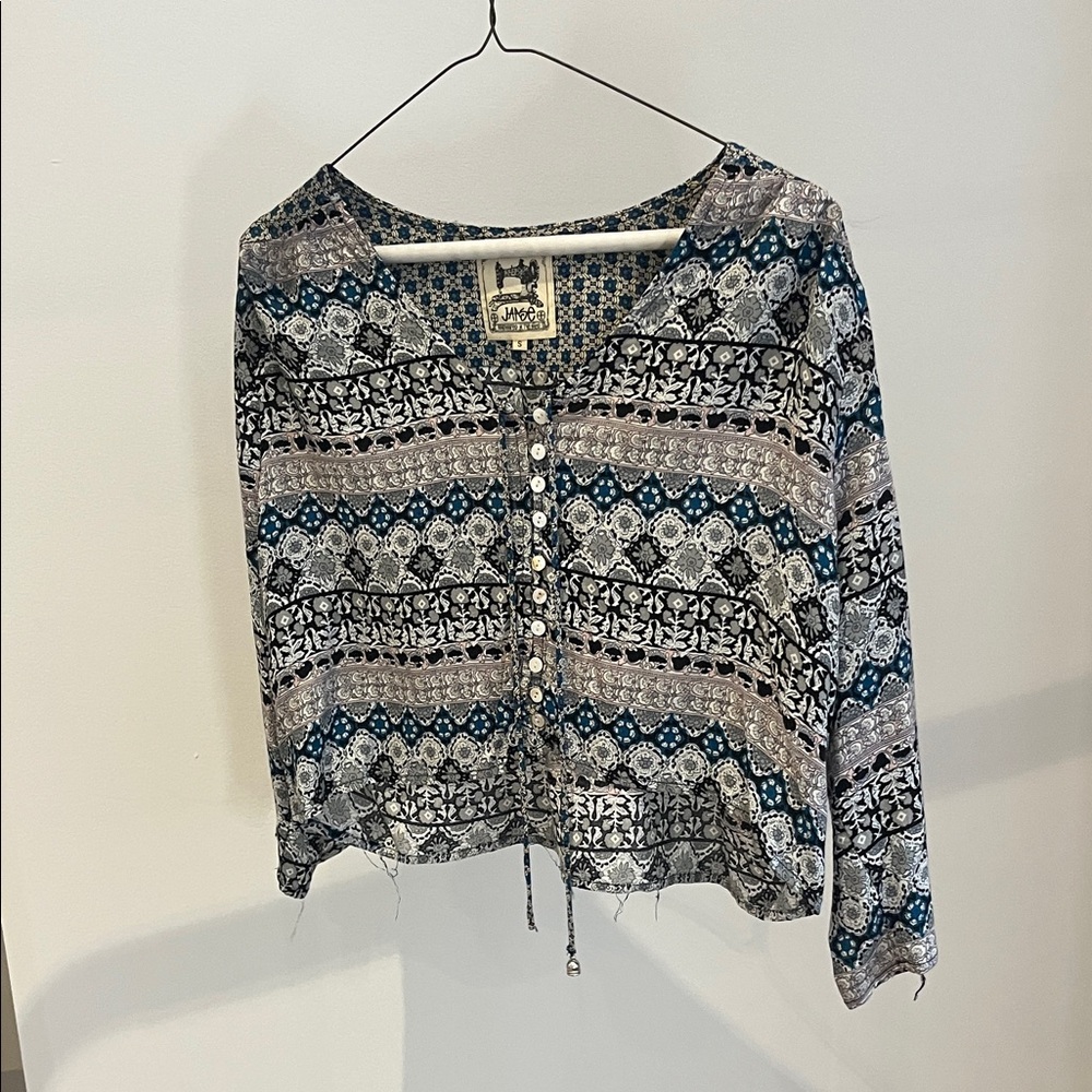 Jaase Blue and Gray Floral Blouse